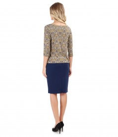 Tinuta eleganta cu fusta midi si bluza din jerse elastic imprimat