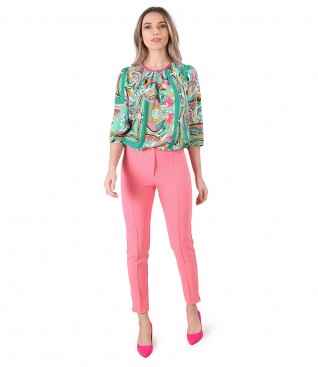 Bluza lejera din viscoza cu pantaloni pana